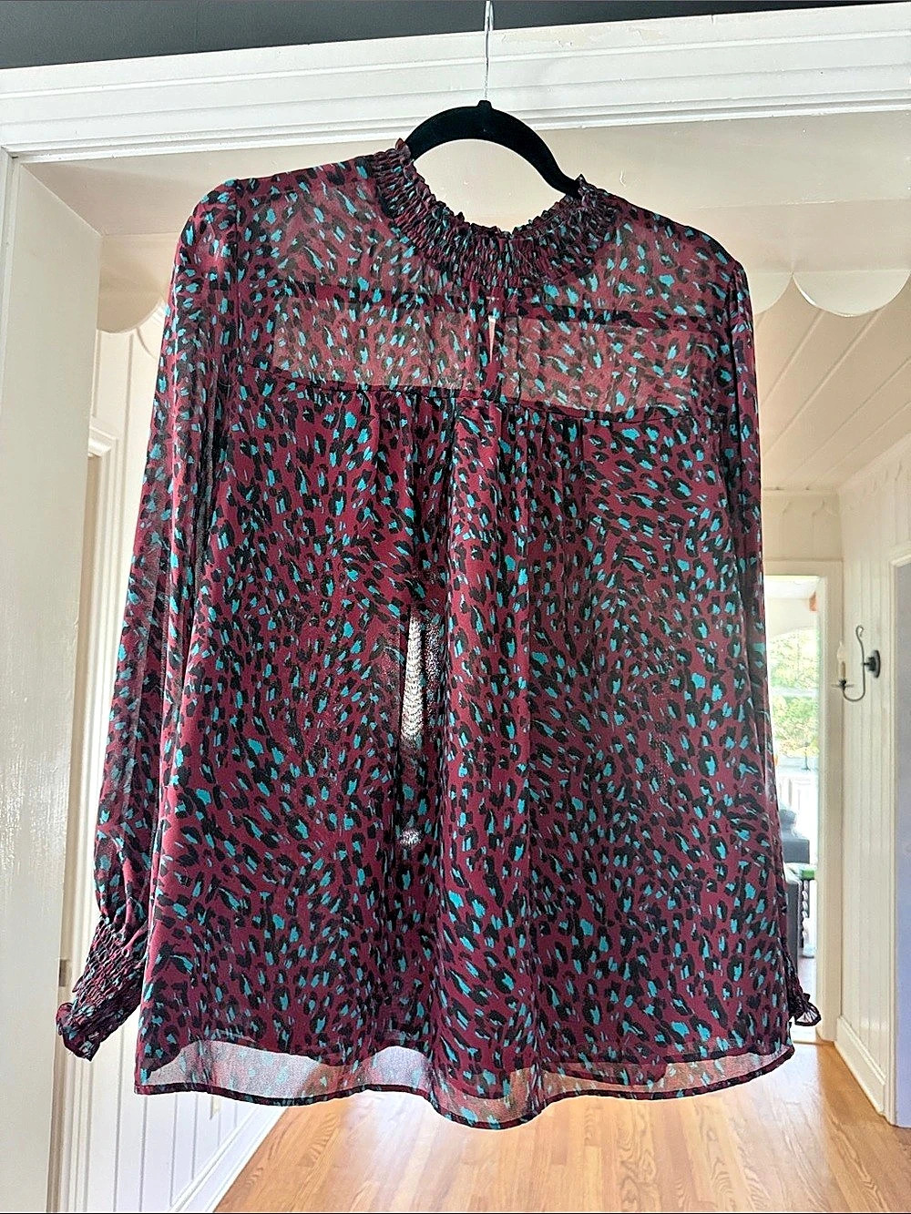 Zac & Rachel Abstract Blouse in Burgundy & Green Large Like New